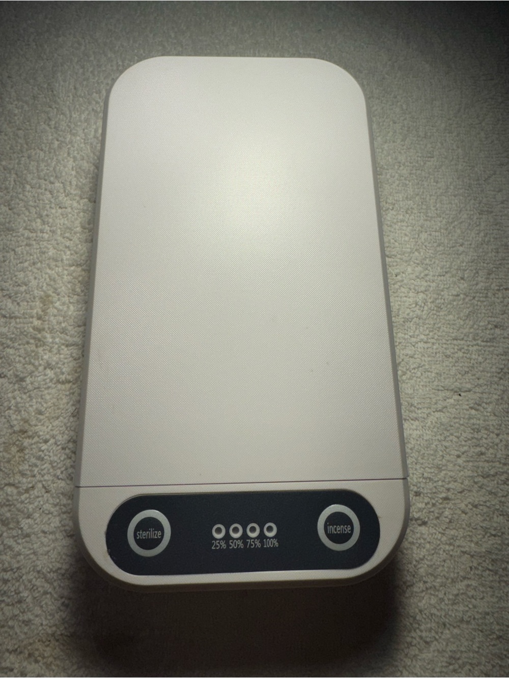 Multipurpose UV-C Sanitizing Case. Eliminates up to 99.9% germs Travel Time - Picture 3 of 12